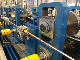 檁條成型生產(chǎn)線