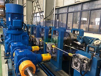 檁條成型生產(chǎn)線