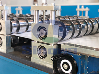 冷彎成型機(jī)